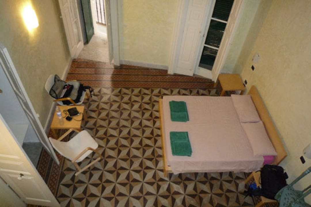 Ein Zimmer fast so gross wie eine Kapelle Hotel Palazzo Flora