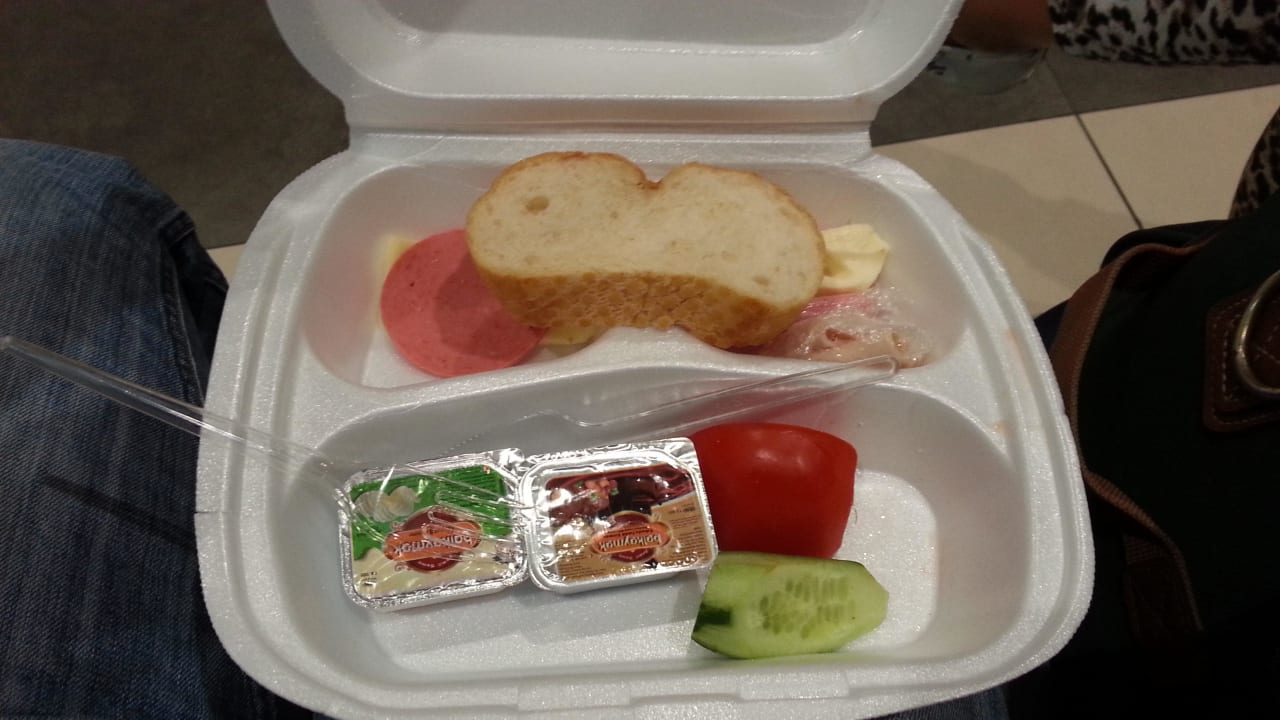 Suchy prowiant zamiast śniadania Club Turtas Beach Hotel