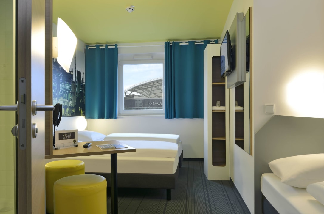 Dreibettzimmer B&B Hotel Ludwigshafen