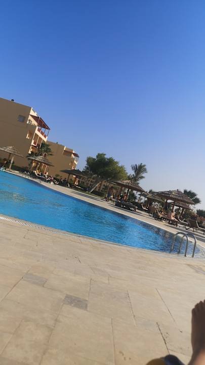 Pool ROBINSON SOMA BAY