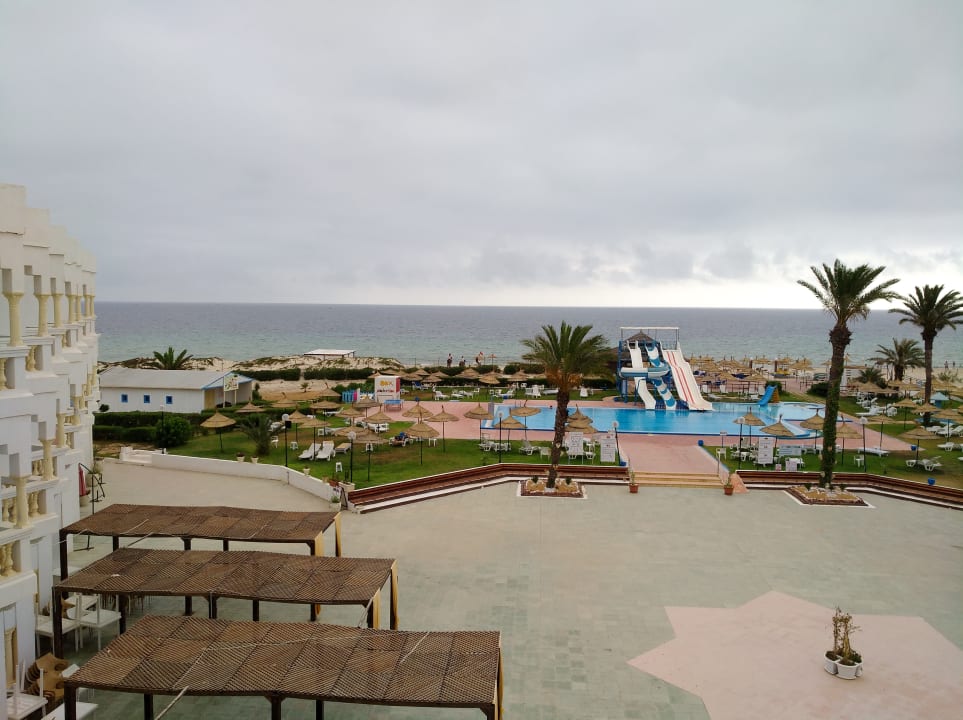 Außenansicht Hotel Neptunia Skanes