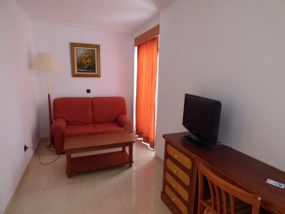 Sitzecke mit zusätzlichem Balkon CM Playa del Moro