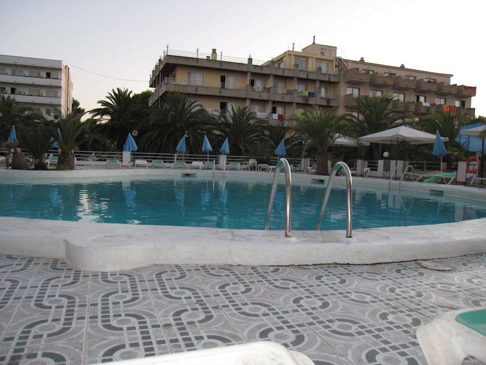 Pool Bei Juan Playa Blanca