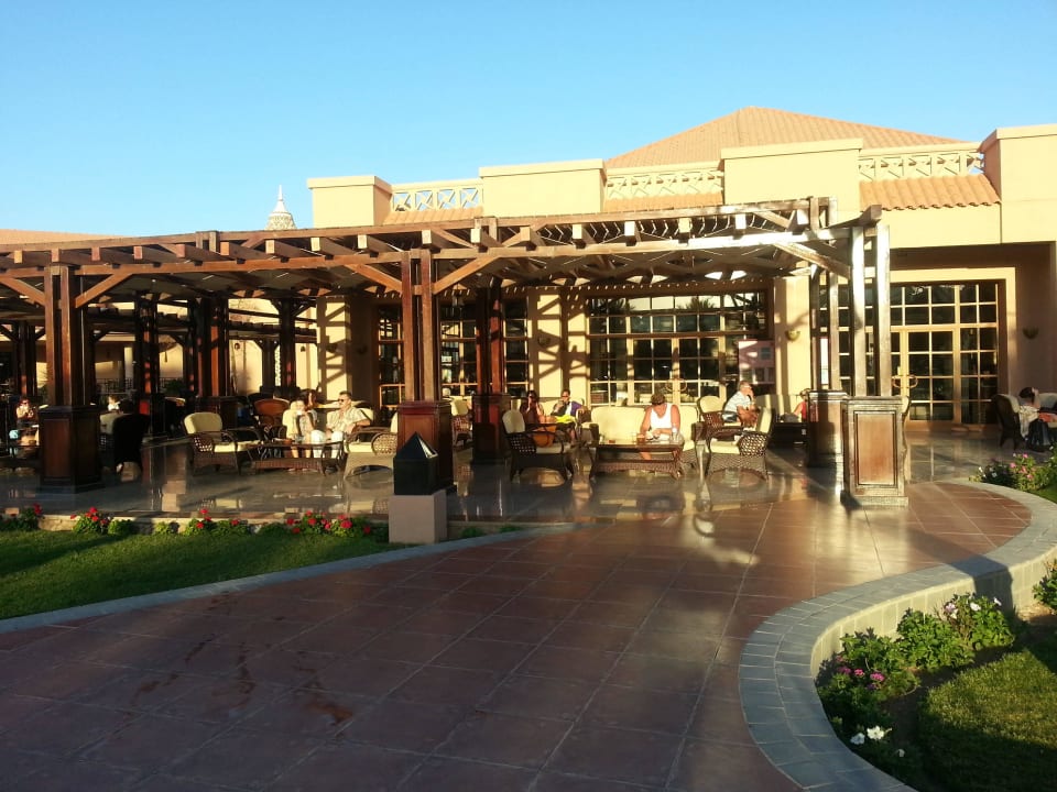 Außenbereich Lobbybar - neue Sessel  Pickalbatros Aqua Park Resort - Hurghada