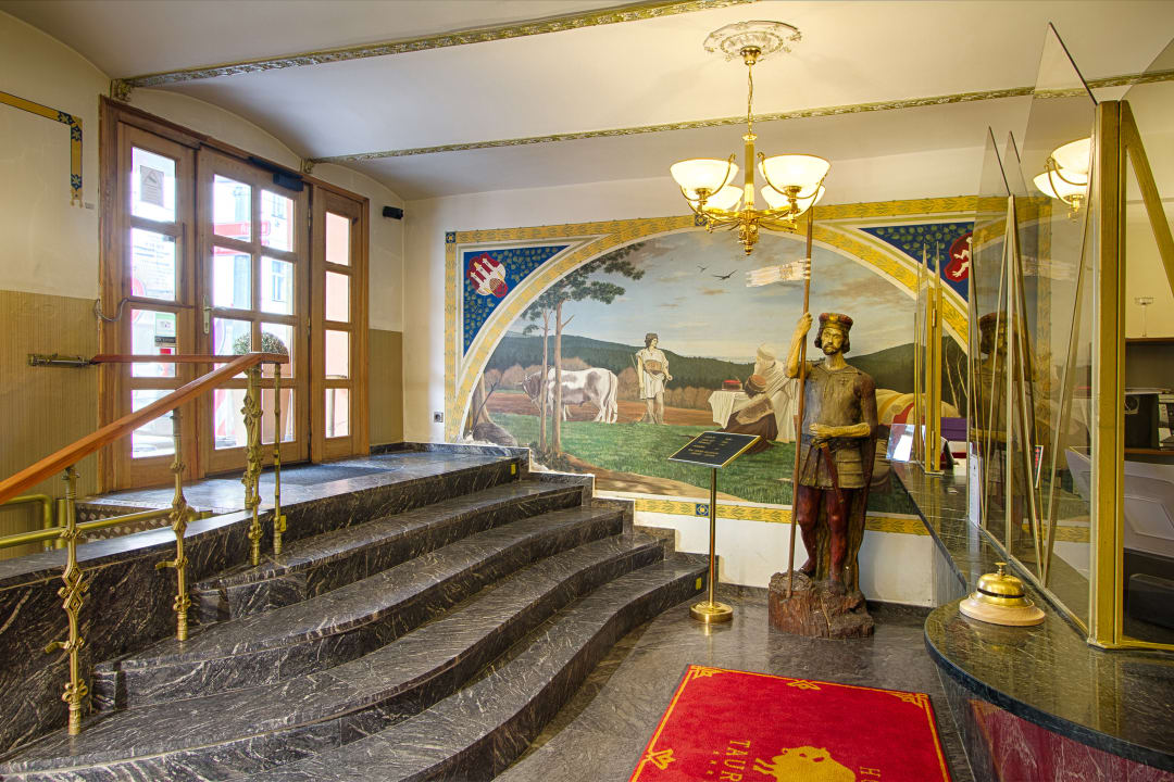 Lobby Hotel Taurus