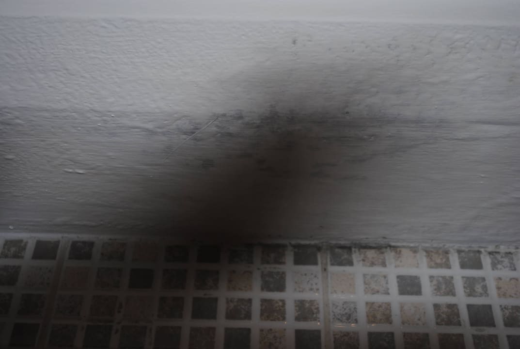 Haare, Schimmel, Dreck, Staub u.s.w. Grand Yazici Club Marmaris Palace