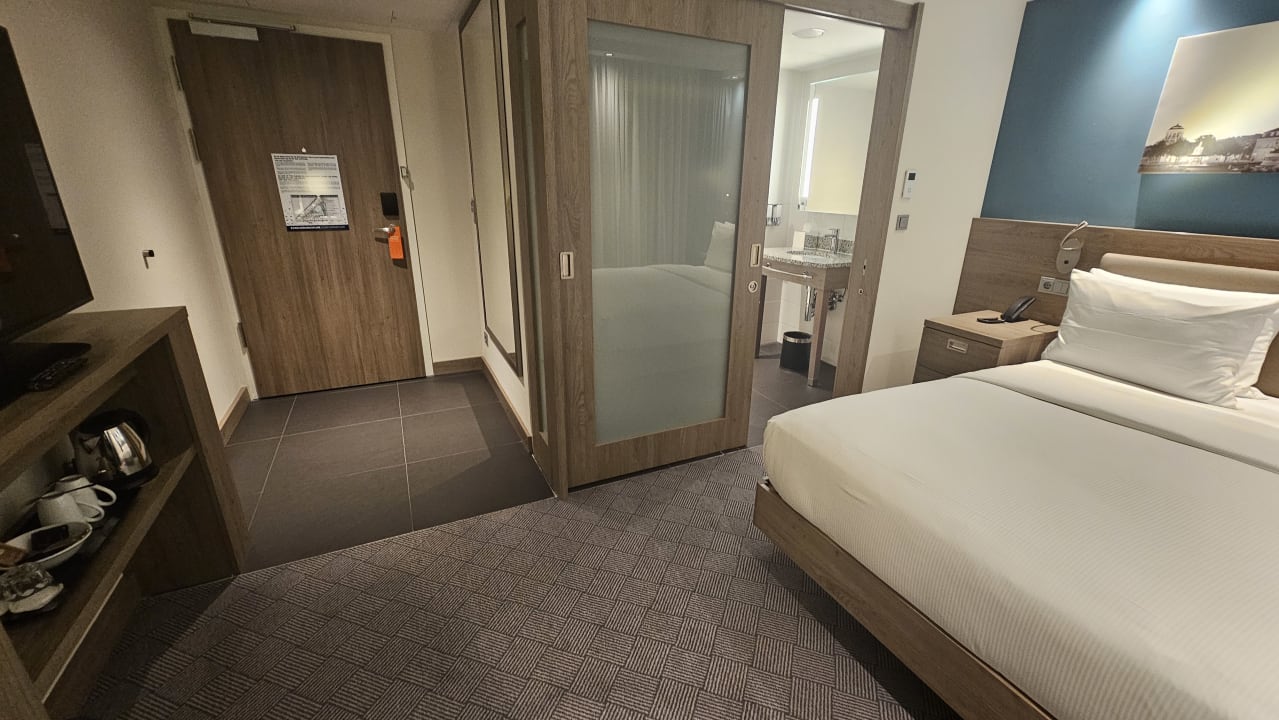 Zimmer Hampton by Hilton Stuttgart City Centre