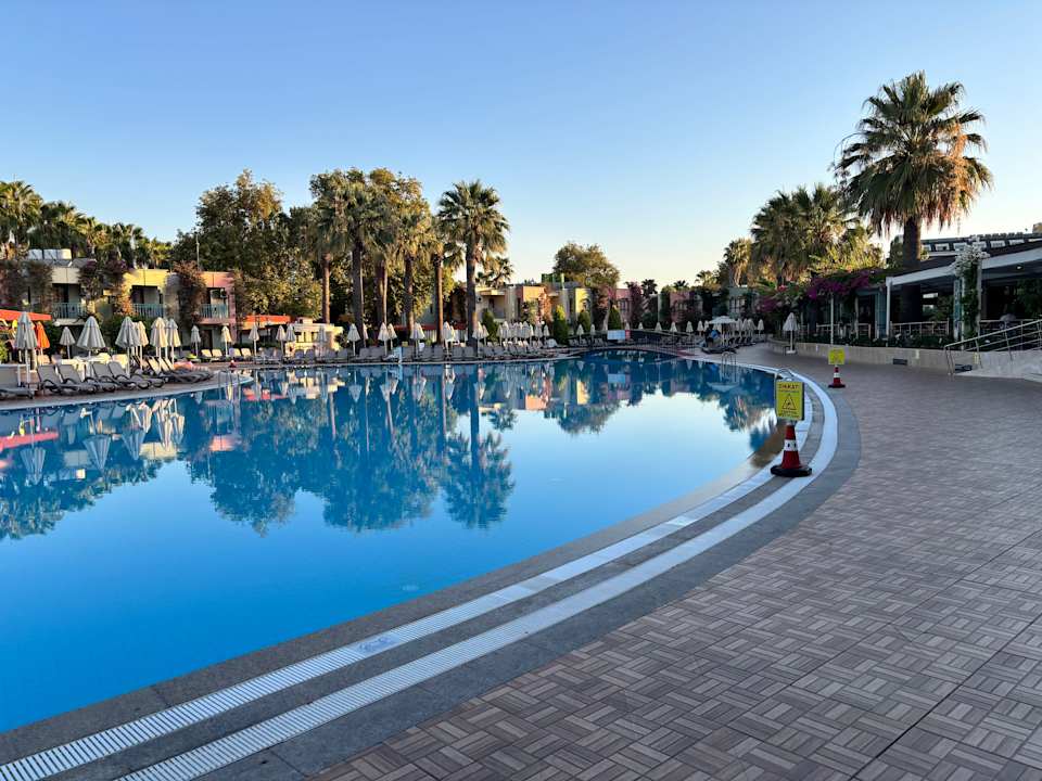 Pool VONRESORT Golden Beach