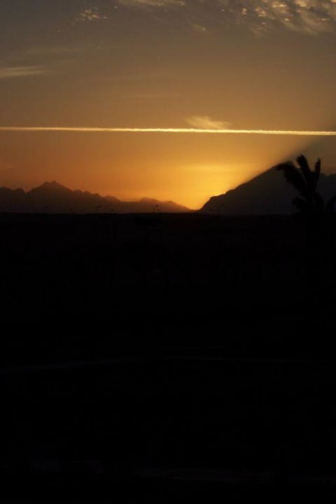 Sonnenuntergang Pickalbatros Alf Leila Wa Leila Resort - Neverland Hurghada