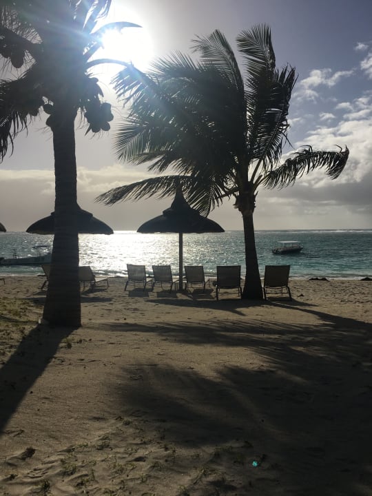 Strand Crystals Beach Resort Belle Mare, a member of Radisson Individuals