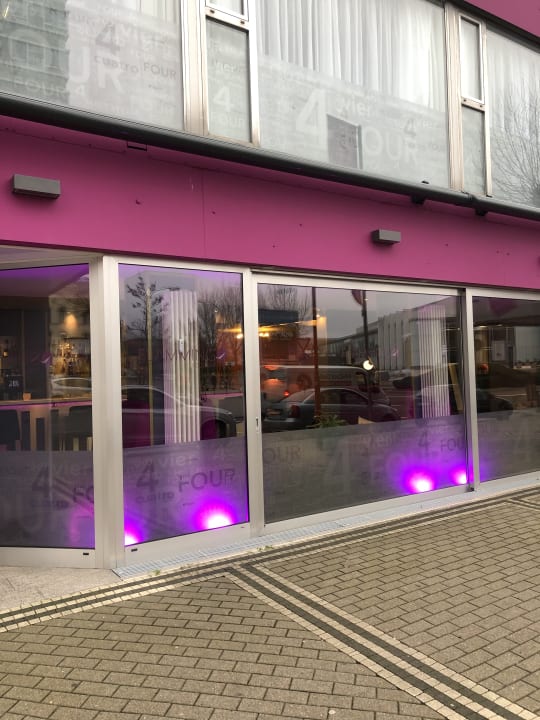 Außenansicht Premier Inn Saarbrücken City Centre