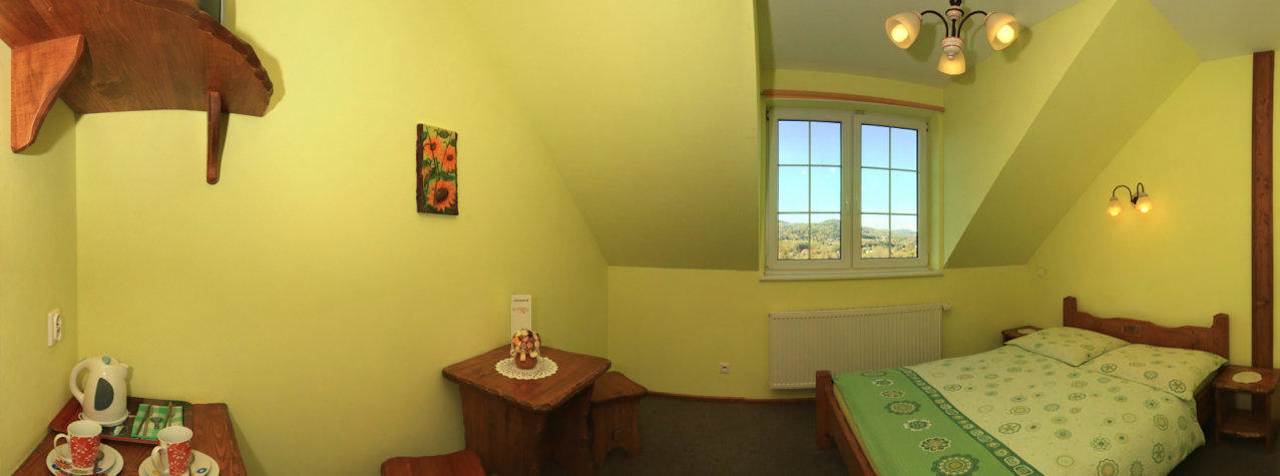 Pokój 2-osobowy z małżeńskim łożem Pension Mileżówka