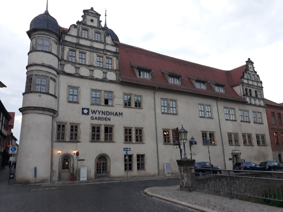 Außenansicht Hotel Wyndham Garden Quedlinburg Stadtschloss