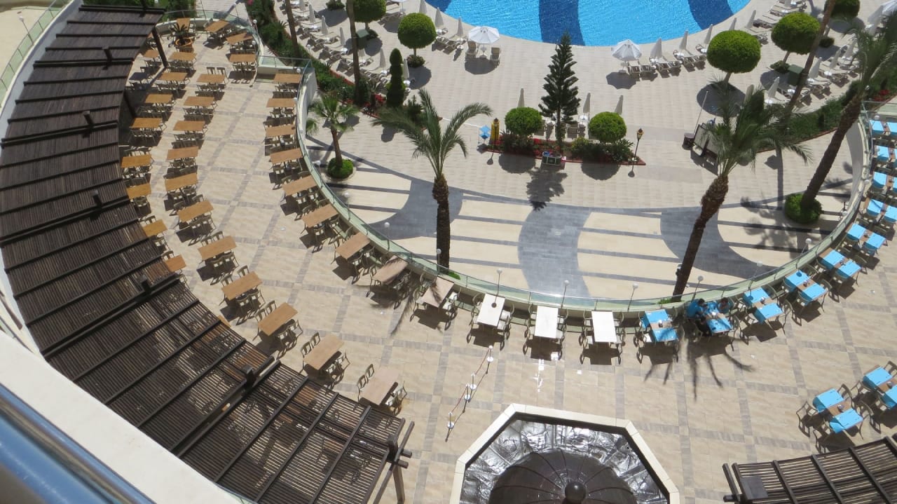 Pool Saphir Resort & Spa