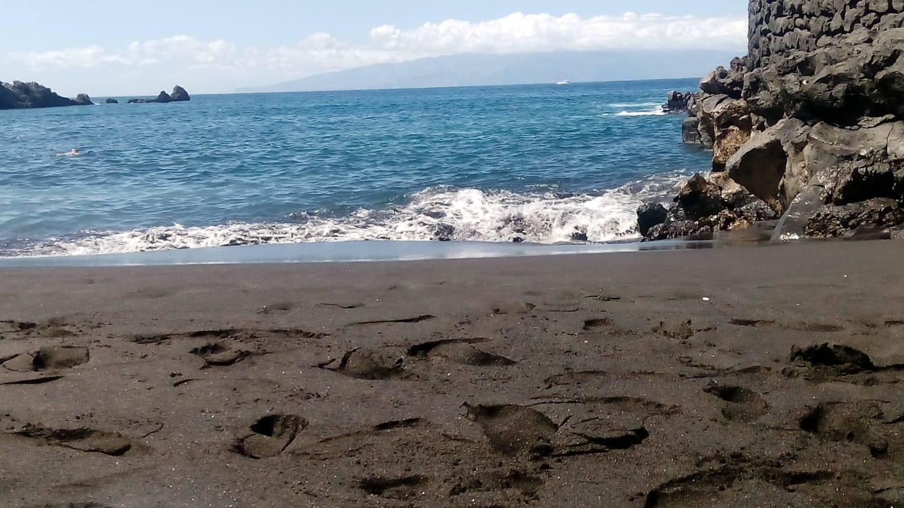 Schwarzer Sandstrand Landmar Playa La Arena