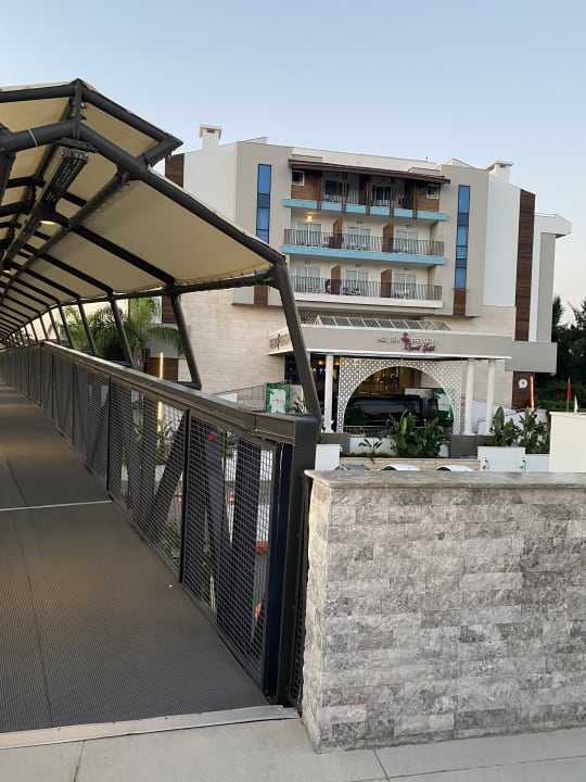 Außenansicht Belek Beach Resort Hotel