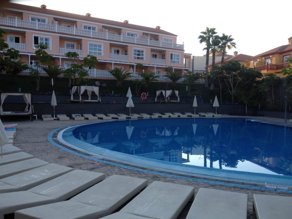 Pool - klein Hotel El Duque