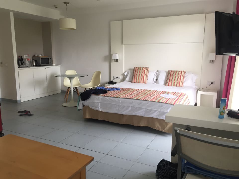 Zimmer Hotel LIVVO Anamar Suites