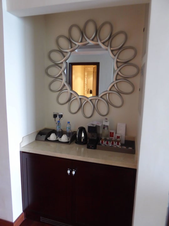 Wohnzimmer Ajman Saray, a Luxury Collection Resort