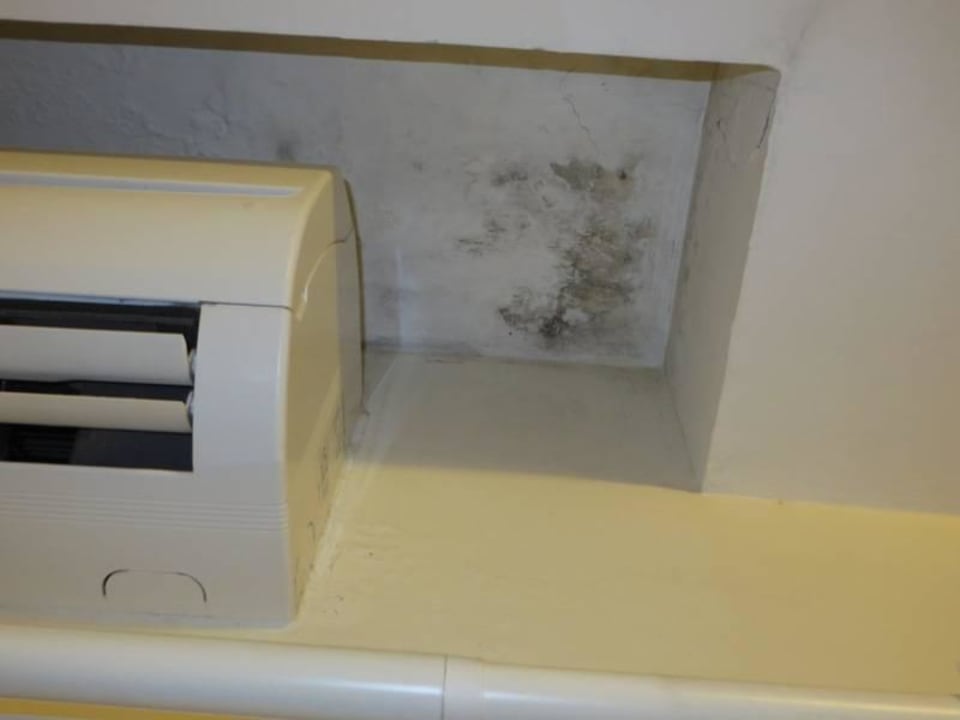 Schimmel an der Klimaanlage Villa Setharè