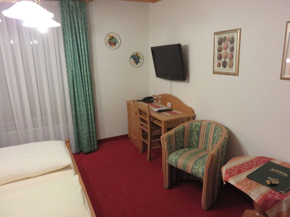 Standard Doppelzimmer #35 Hotel Schäpfle Stammhaus