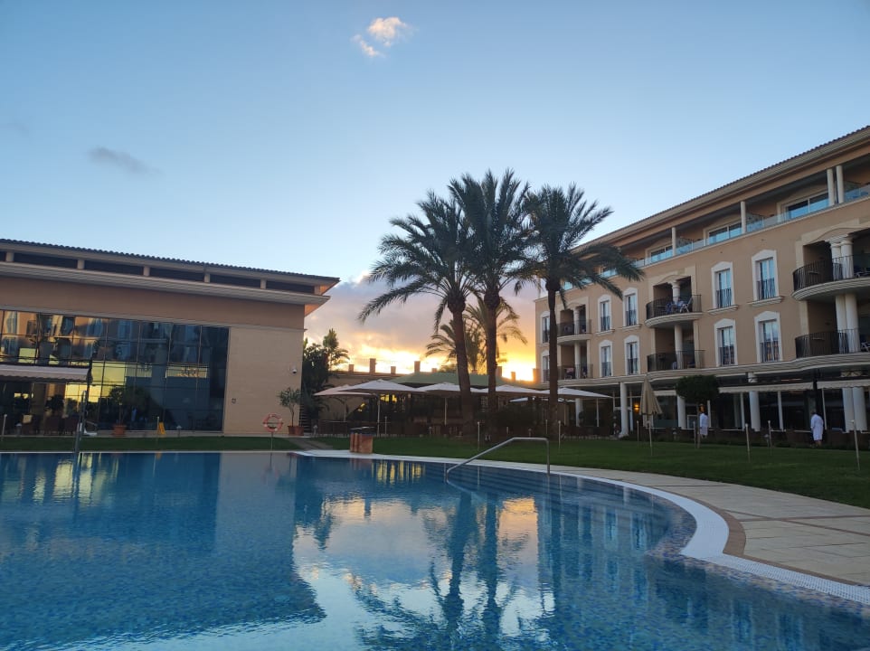 Pool Grupotel Playa de Palma Suites & Spa