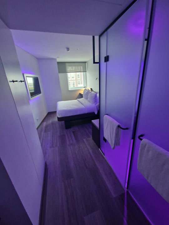 Zimmer YOTEL Porto