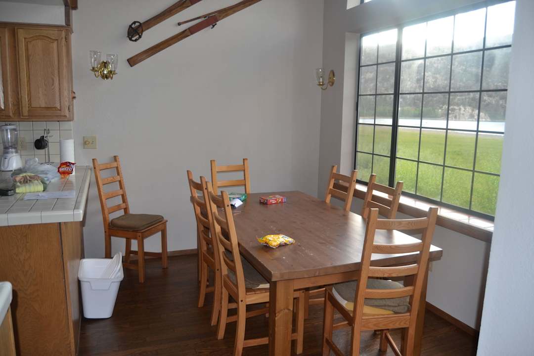 Eßtisch Edgewater #1 by Rainbow Ridge