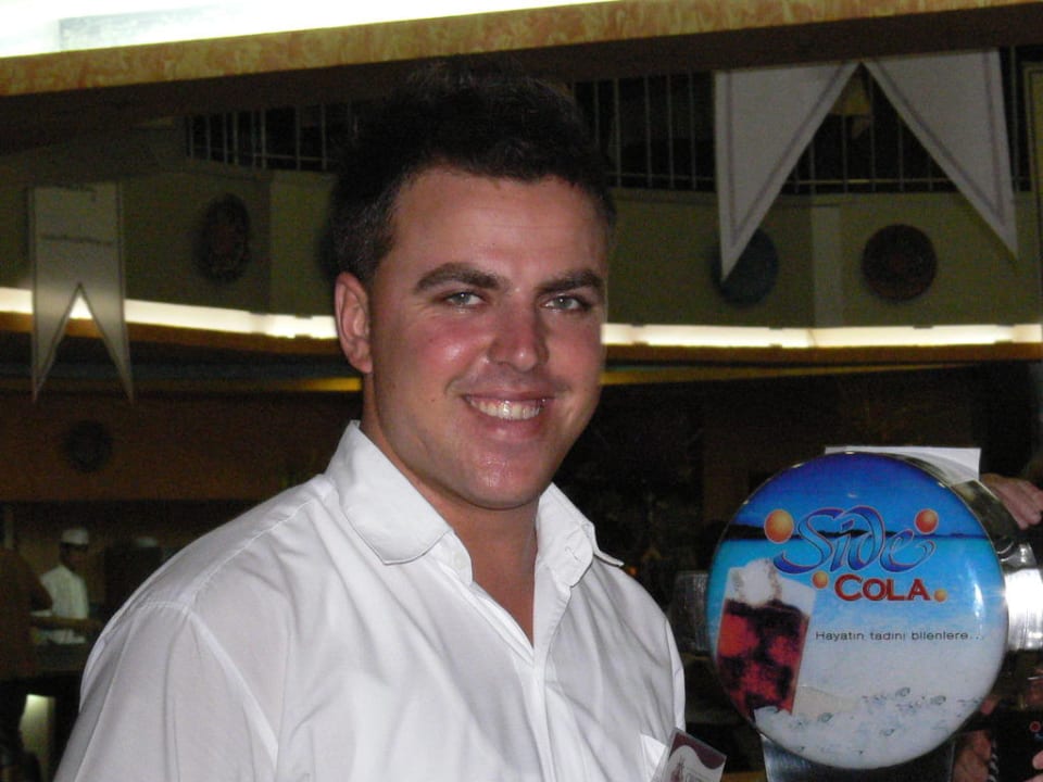 Service von der Bar Hotel Orfeus Park