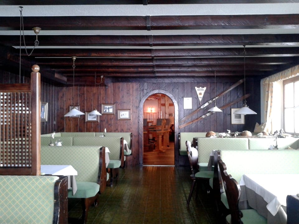 Haupt-Restaurant Burghotel Alpenglühn