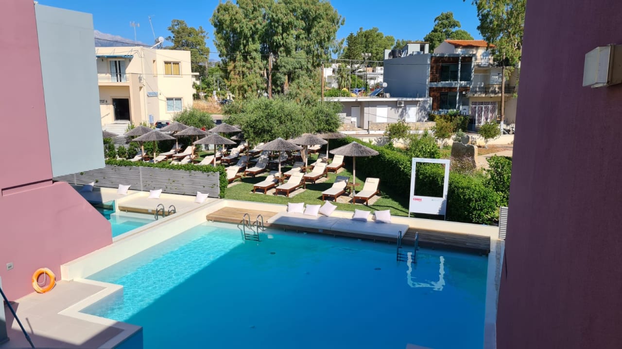 Pool Harmony Boutique Resort