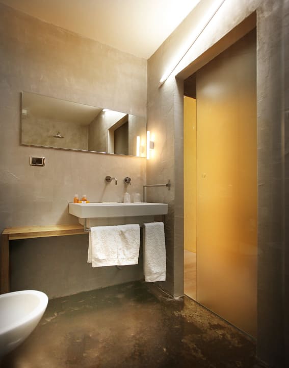 Bathroom Ambient Room Ambienthotel PrimaLuna