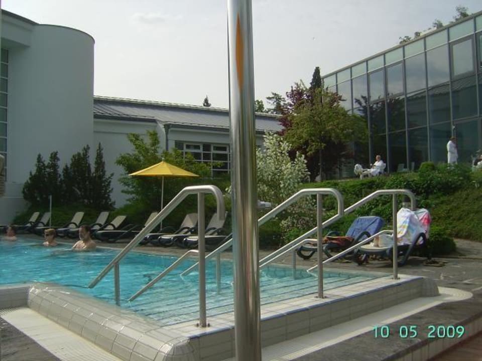 Poolanlage Parkhotel Jordanbad