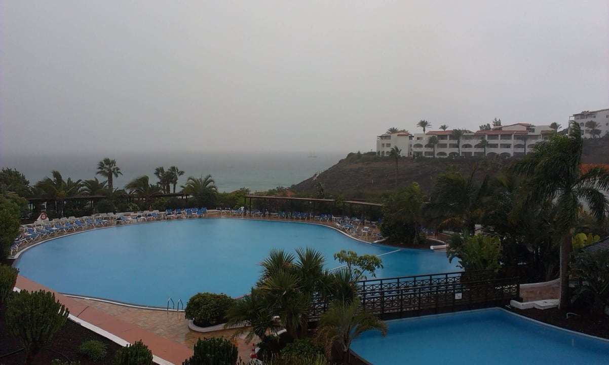 Blick vom Balkon bei schlechtem Wetter Fuerteventura Princess