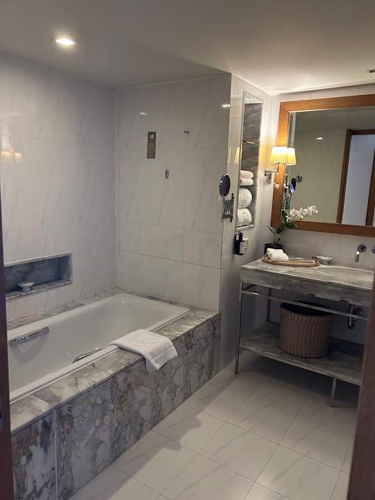 Zimmer Hotel Lebua At State Tower