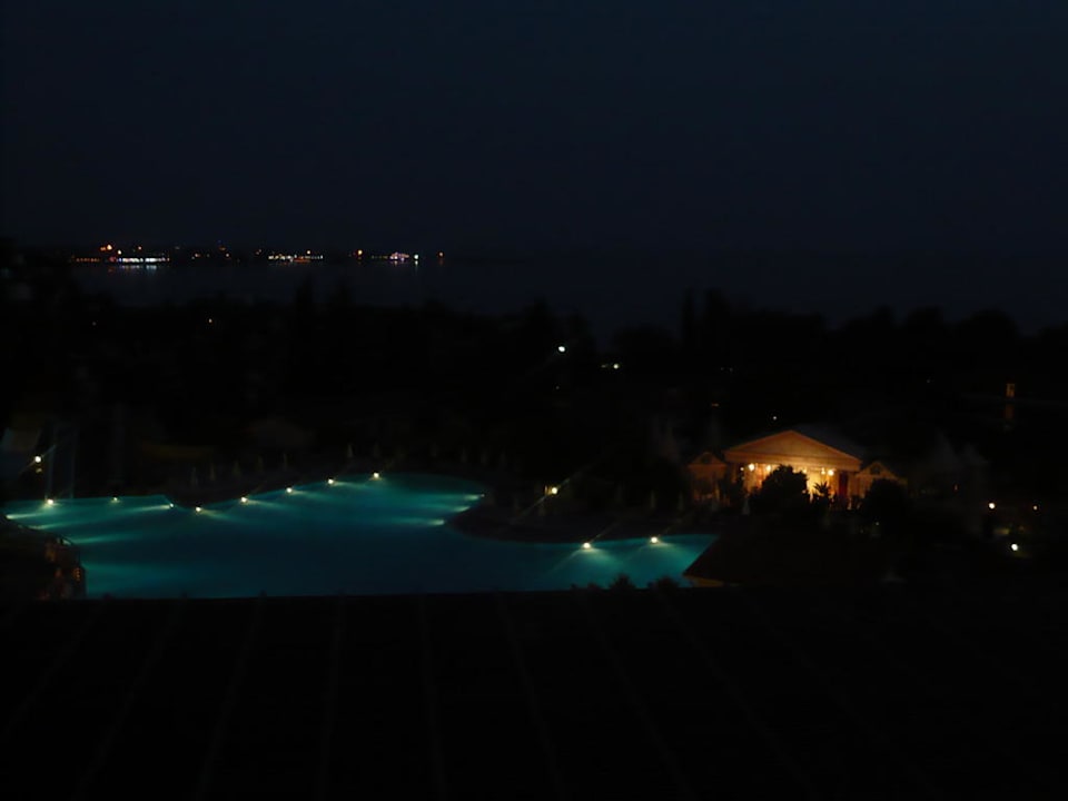 Nachtblick Richtung Side Horus Paradise Luxury Resort & Club