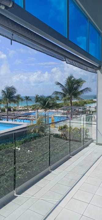 Pool Hotel Riu Palace Costa Mujeres