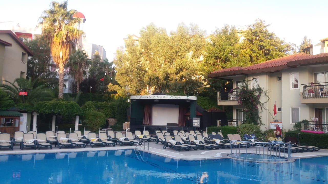 Pool Hotel Gardenia Beach