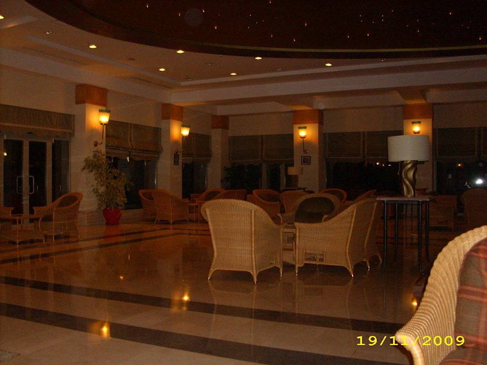 Lobby am Abend Kilikya Palace Göynük