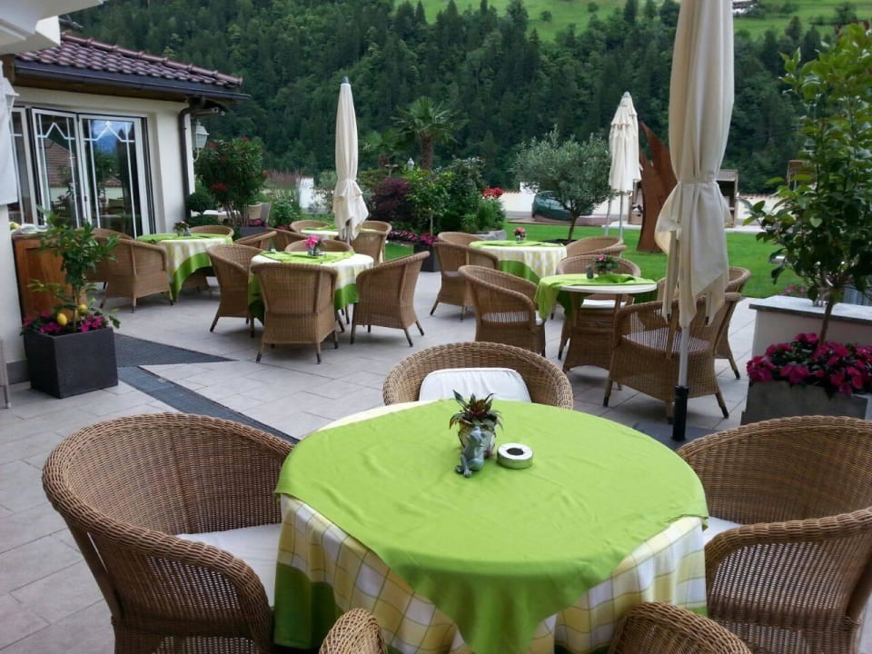 Terrasse Hotel Sonnenalm