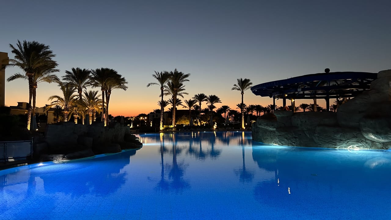 Pool Palm Royale Resort - Soma Bay