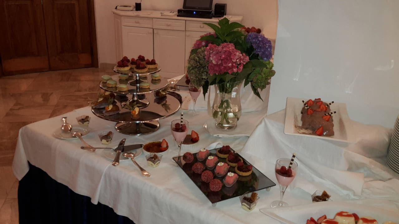 Dessertbuffet Hotel La Rocca Resort & Spa