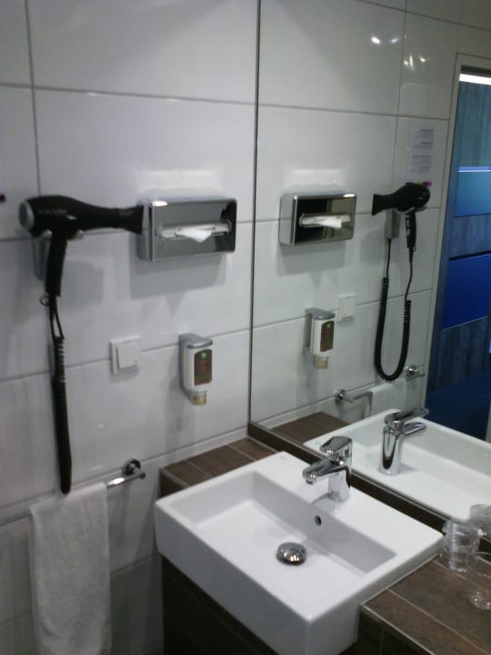 Zimmer ibis Styles Tubingen