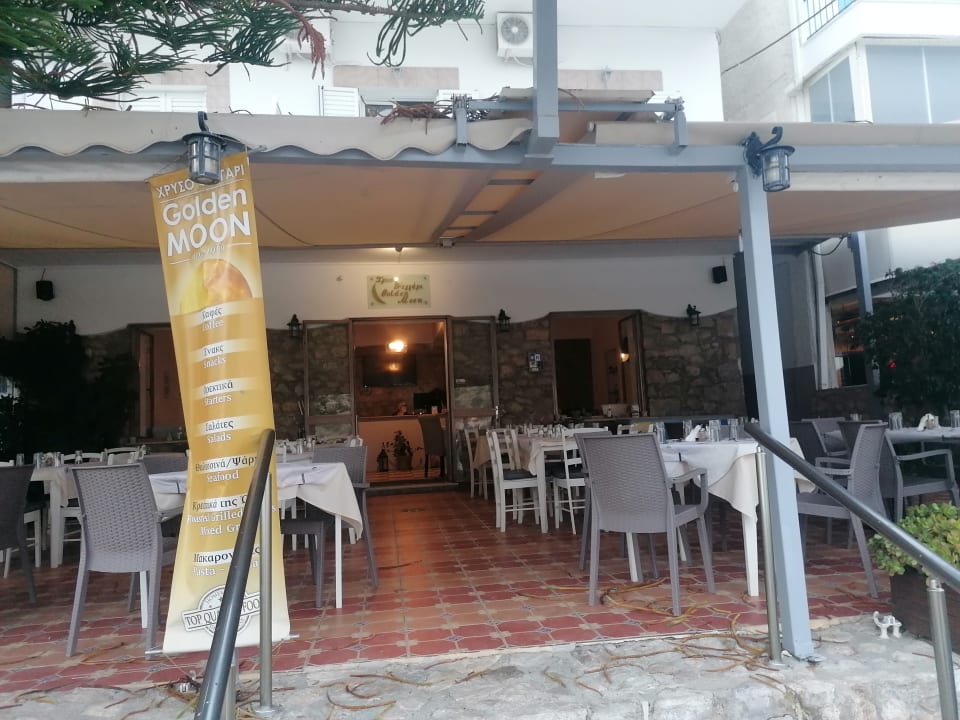 Gastro Hotel Golden Moon