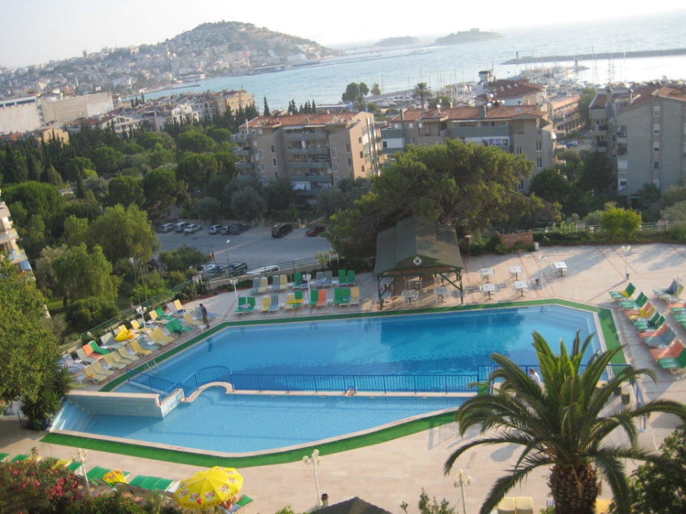 Бассейн Hotel Golden Day