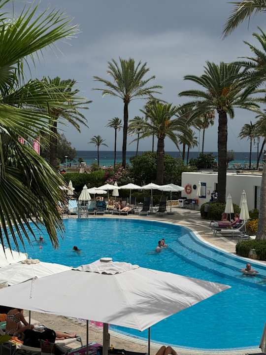 Pool allsun Hotel Bahia del Este