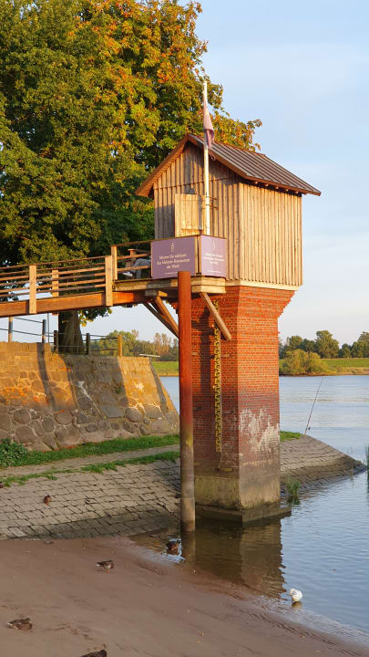 Außenansicht Hotel Zollenspieker Fährhaus