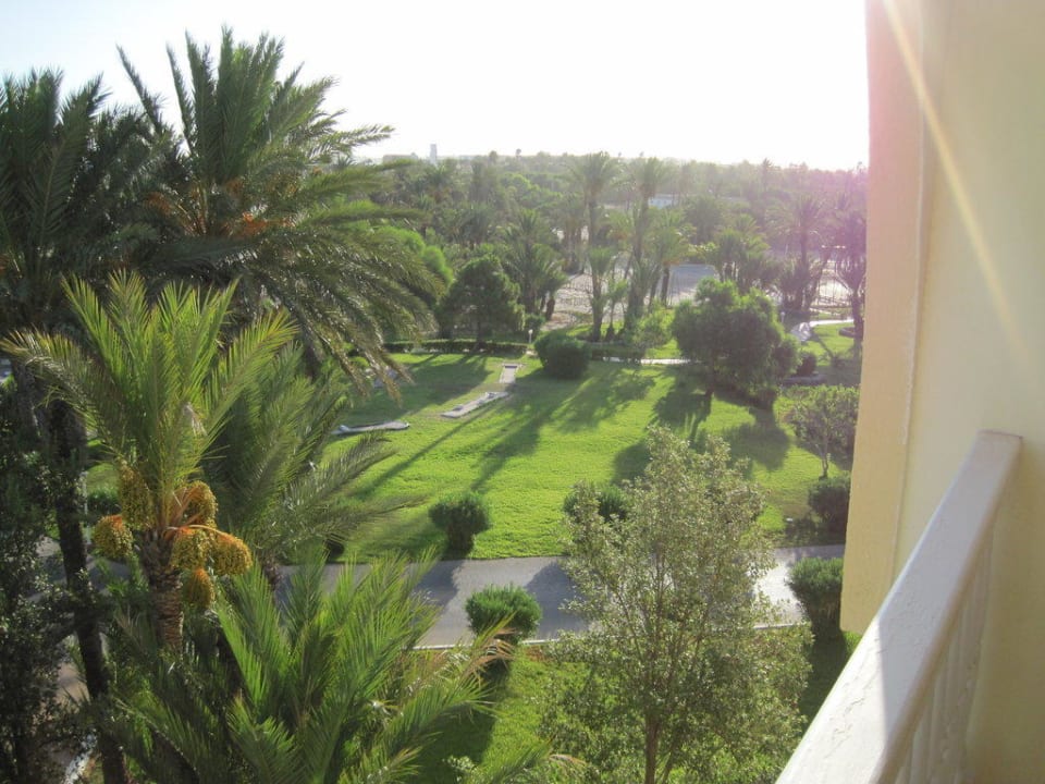 Uizicht vanop ons terras Calimera One Resort Jockey