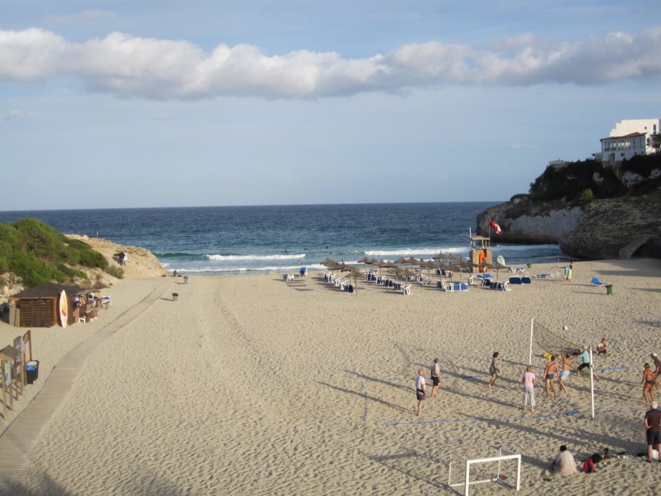 Badebucht direkt am Hotel Iberostar Waves Cala Domingos