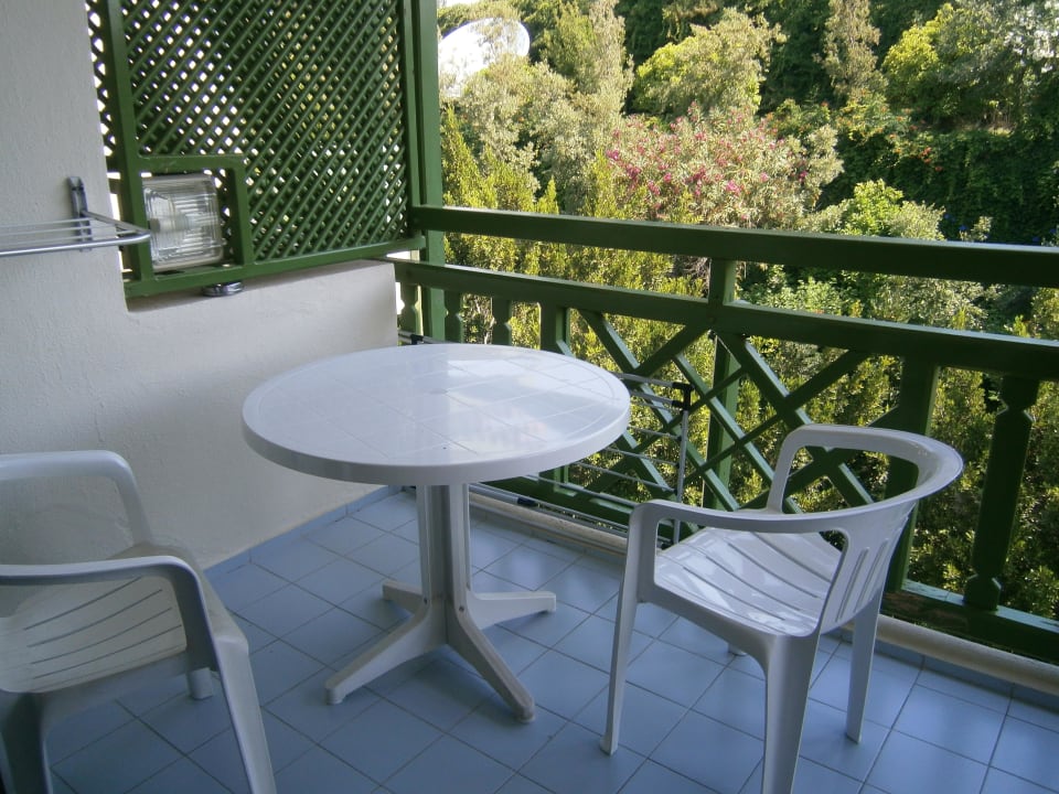 Teil unseres Balkons Zimmer 5107 Hotel Defne Star